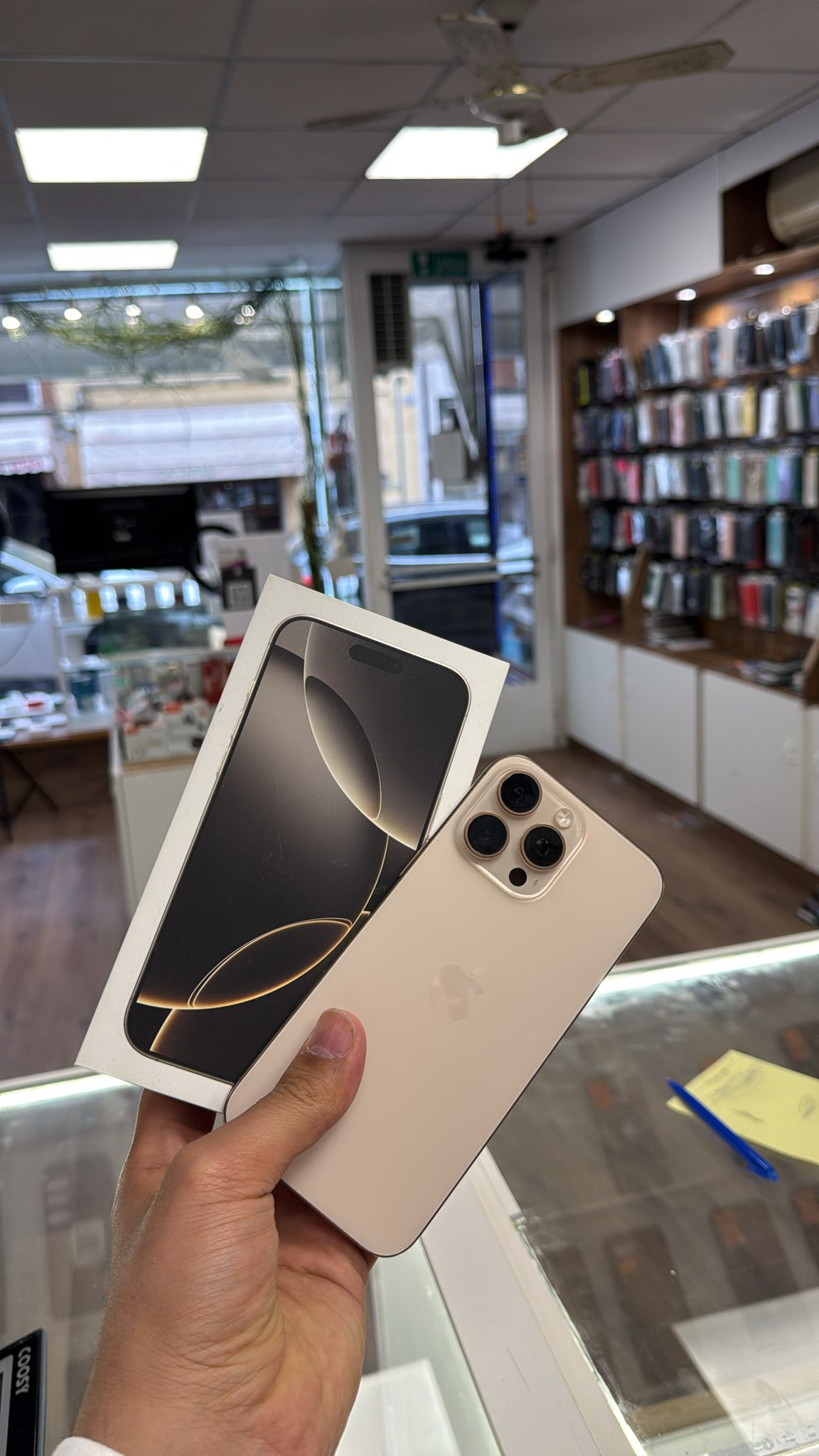 iPhone 16 Pro Max 256GB